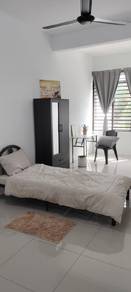 Room in Banting, SGR