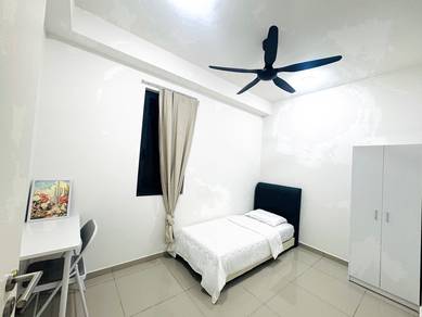 Room in Damansara Perdana, SGR
