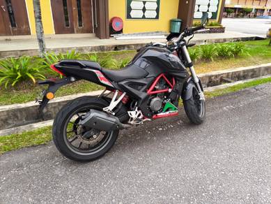 Benelli TNT 25