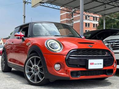 2018 Mini Cooper S S (F55 LCI)