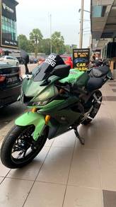 Yamaha R15