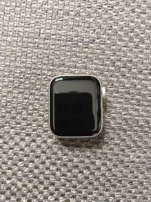Apple Watch SE (2nd Generation) GPS + Cellular 40M