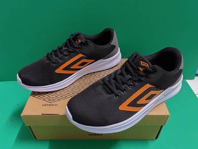 ITEM BARU_Kasut Sukan Sport Shoes UMBRO size 9uk