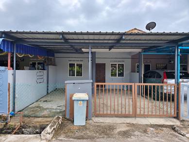 1-storey Terraced House For Sale in Banting,SGR