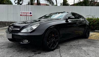 Mercedes Benz CLS350 350 HIGH SPEC (CBU) in Subang Jaya, SGR