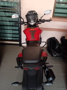 Modenas Dominar D400