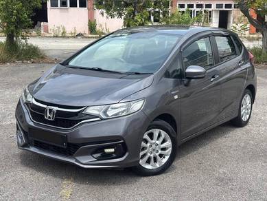Honda Jazz Hybrid HYBRID in Cheras, KUL