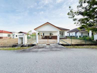 Bungalow House For Sale in Lenggeng,NSN