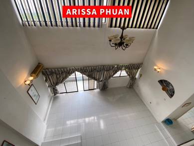 Condominium For Sale in Greenlane Heights Block G