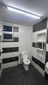 Condominium For Rent in Royale Infinity