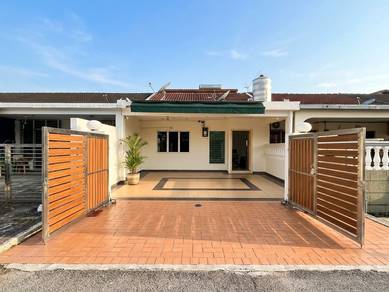 1.5-storey Terraced House For Sale in Kuchai Lama,KUL
