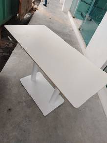 White Rectangle Stone Table TF493