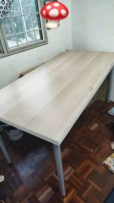 meja Ikea 