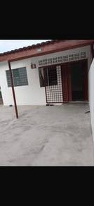 1-storey Terraced House For Sale in Lunas,KDH