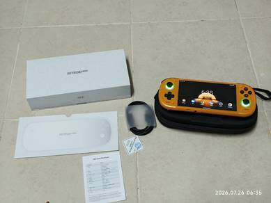 Retroid Pocket 6 Orange 8 /128