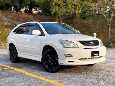 Toyota Harrier PREMIUM-L 4WD in Kajang, SGR