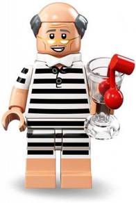 LEGO 71020 The Batman Movie Vacation Alfred
