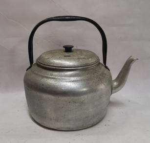 Vintage Cast Aluminum Large Battle Ship Tea Kettle
