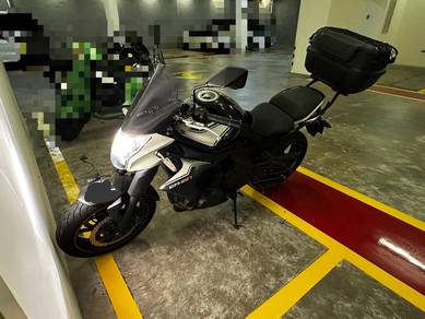 Kawasaki ER-6n