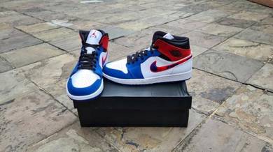 Air Jordan 1 Mid Multicolor