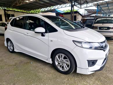 Honda Jazz E in Johor Bahru, JHR