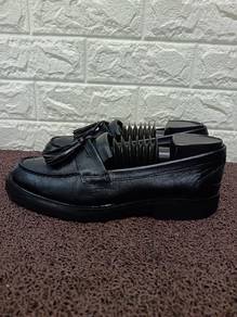 Uk7.5 Cueren Tassel Loafers