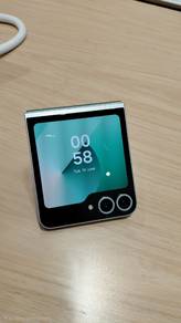 Samsung z flip 6 | 512 GB | 1 week old , brand new