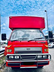 Daihatsu Delta V58 BDM4500kg Green Eng