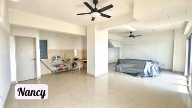 Condominium For Sale in Sea View Tower @ Harbour Place