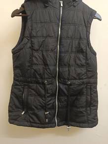 Vest Jacket with hoodie 