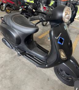 Vespa LX 150