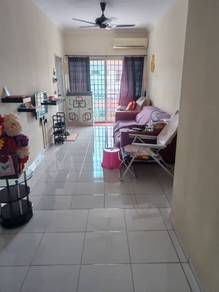 Condominium For Sale in Golden Showers ( Kondo Ruby )