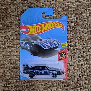 Hot Wheels 69 Dodge Charger Daytona 