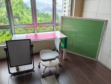 IKEA PAHL Desk only 128×58cm(Selling separate othe