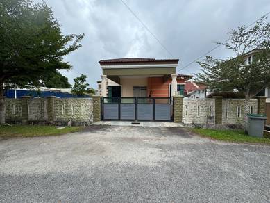 Bungalow House For Sale in Bukit Katil,MLK
