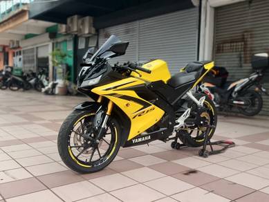 Yamaha R15