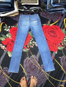 seluar jeans uniqlo saiz 30