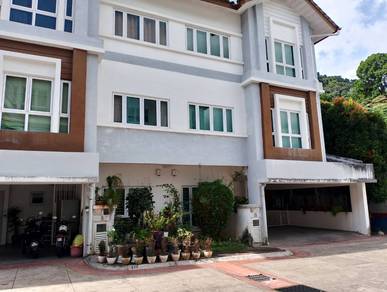 Semi-Detached House For Sale in Bukit Jambul,PNG