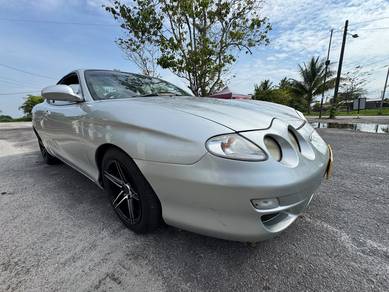 2001 Hyundai Coupe BASE