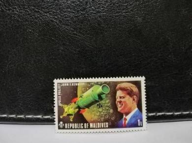 1974 Maldives Stamp Apollo Project Kennedy