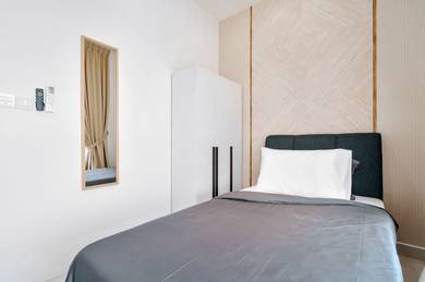 Room in Sentul, KUL