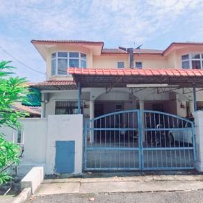 Semi-Detached House For Sale in Senawang,NSN