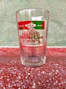 Double lions glass