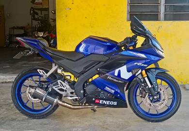 Yamaha R15