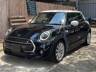 Mini Cooper S S in Old Klang Road, KUL