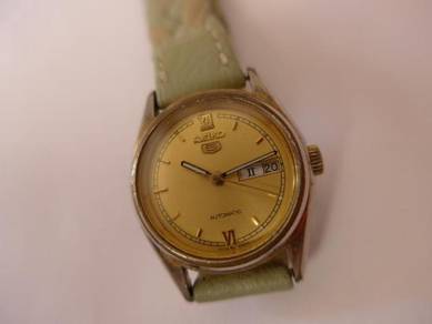 Small Seiko 5 Automatic Yellow-Gold Dial Watch