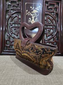 Antique handbag 