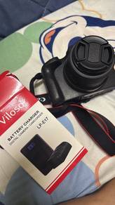 Camera R100