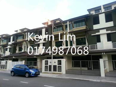 3-storey Terraced House For Sale in Batu Maung,PNG