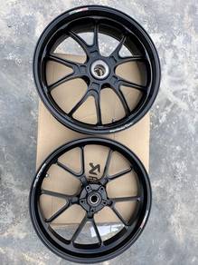 MARCHESCINI M10rs WHEEL DUCATI HYPERMOTARD